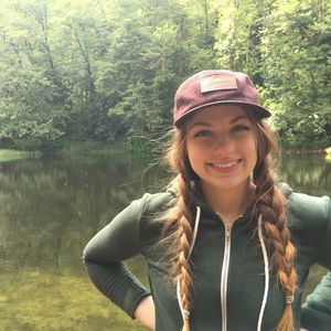 Meet your Posher, Chloé